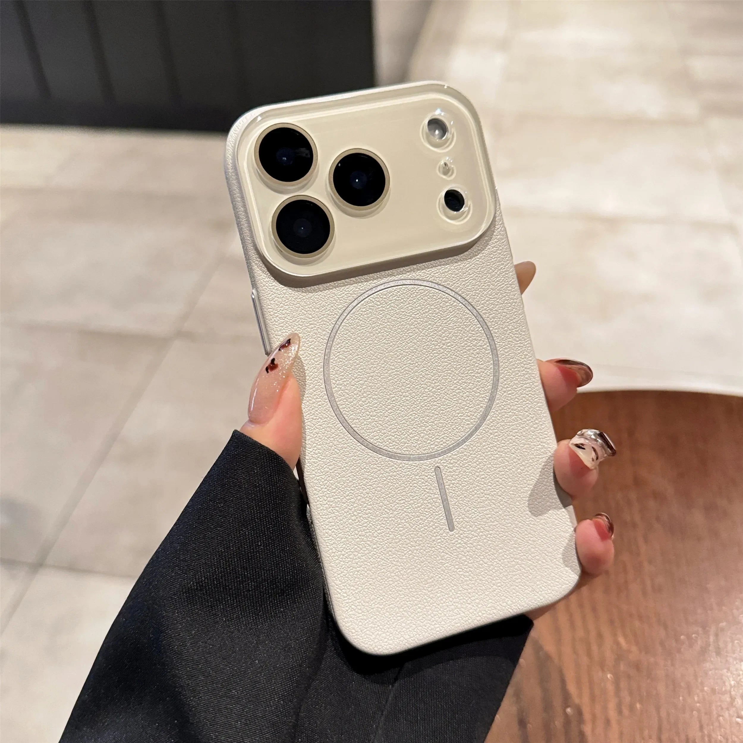 Luxury Magnetic Leather Phone Case For iPhone 17 16 15 14 13 12 11 Pro Max Plus Wireless Charging 17 Pro Camera Protection Cover